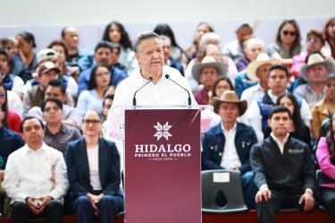 Julio Menchaca, gobernador de Hidalgo, presentó su Cuarto Informe de Gobierno