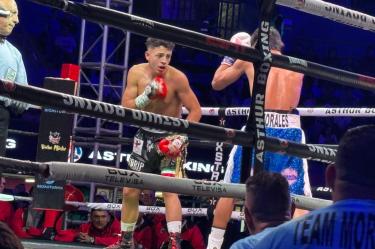 Juan Pérez fue la segunda pelea estelar de la noche en el Gimnasio Juan de la Barrera.