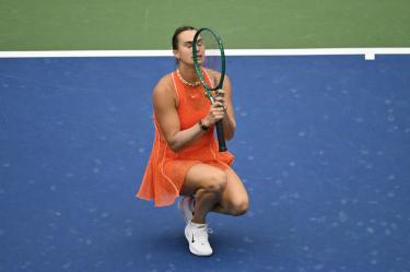 Aryna Sabalenka salió adelante después de que parecía complicarse el inicio del partido en el US Open.