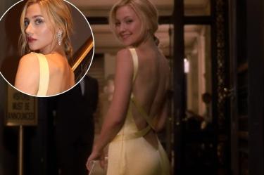 Lili Reinhart rindió homenaje a Kate Hudson con el vestido amarillo que marcó la historia de las comedias románticas.