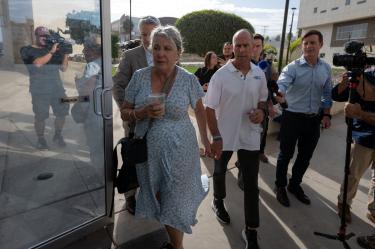 Debra y Martin Robinson, padres de los hermanos australianos Callum y Jake Robinson
