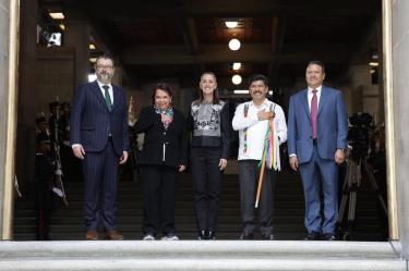 Con la presencia de la presidenta Claudia Sheinbaum Pardo, como invitada de honor, el titular del Máximo Tribunal encabezó el evento “Un año de justicia real y verdadera. Una nueva forma de entender y hacer justicia".