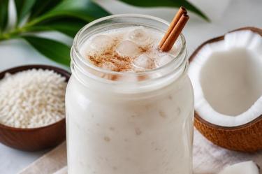 ¿Cómo hacer agua de horchata de coco? Receta fácil y cremosa