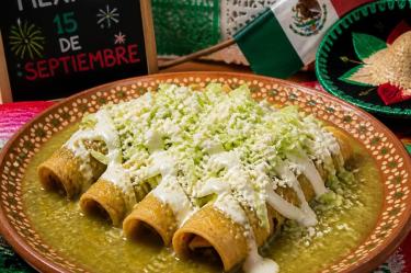 Receta de tacos ahogados con pollo para el 15 de septiembre