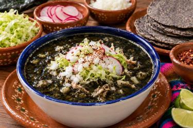 Receta de pozole negro