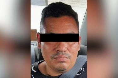policía detenido