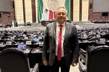 Carol Antonio Altamirano garantizó apertura para discutir el Paquete Económico 2027 en la Cámara de Diputados antes del 20 de octubre.