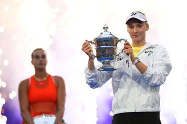 Elena Rybakina evita tricampeonato de Aryna Sabalenka en el US Open tras coronarse en 2026.