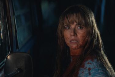 Linda Cardellini revela detalles de Crystal Lake,