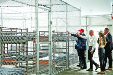 20 mil detenidos pasaron por el Alligator Alcatraz, según estimaciones de medios estadunidenses.