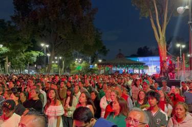 Visitantes consideraron que el ambiente fue muy familiar y que notaron que no estaba tan saturado