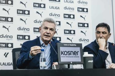 El debut de Javier Aguirre será el domingo 11 de octubre en El Sardinero ante Racing de Santander.