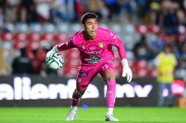 Óscar García, portero del León, hará su debut en la Selección Mexicana.