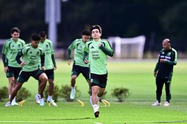 Gilberto Mora está en duda para el partido que sostendrán Estados Unidos y México