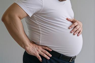 Con la aparición de la glucocorticoides, el corazón mantiene su capacidad de contracción, pero tiene dificultades para relajarse y llenarse correctamente de sangre.