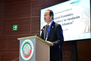 Agentes aduanales reforzarán revisiones tras reforma a la Ley Aduanera.