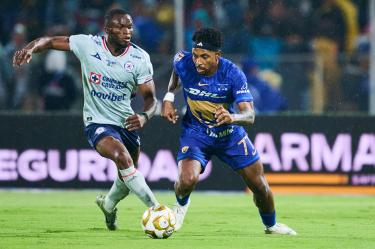 Pumas vs Cruz Azul: la directiva sube los boletos y la afición no perdona