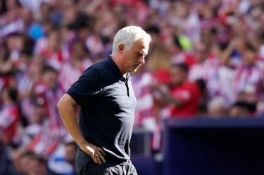 José Mourinho se ríe de la posible sentencia final sobre el caso del Manchester City
