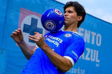 Ralph Orquín inicia una nueva etapa con Cruz Azul