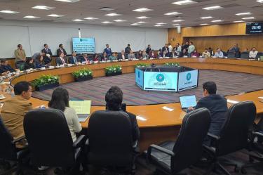 Funcionarios del SAT participaron en la reunión de trabajo con la Comisión de Hacienda y Crédito Público de la Cámara de Diputados