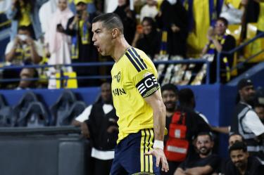 Cristiano Ronaldo celebró su gol con su clásico festejo, acompañado por el grito de la afición