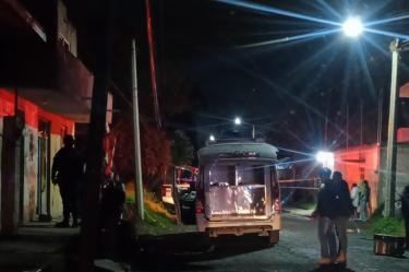 Elementos de la policía municipal y de la Secretaria de Seguridad Ciudadana acordonaron la zona