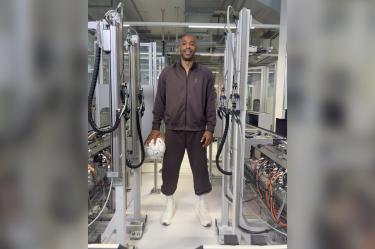Thierry Henry busca que las futbolistas utilicen calzado diseñado para mujeres
