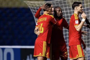 Julián Quiñones se quedó con ganas de festejar su gol con el Al Qadsiah
