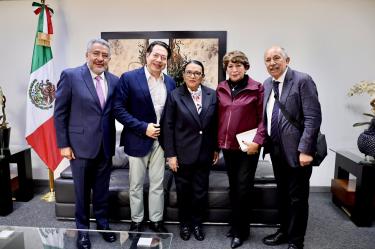 La reunión se enmarca en el seguimiento al Plan Integral de la Zona Oriente del Estado de México, iniciativa que articula la participación de autoridades de los tres órdenes de gobierno para atender las necesidades de los municipios de esta región.