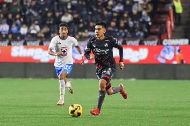 Gilberto Mora jugó en Cruz Azul