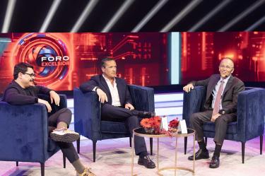 Andrés Ponce de León, asesor de Grupo IPS; Paco Zea, y Pedro Maldonado Pazuengo, country manager de Amazon Business México.