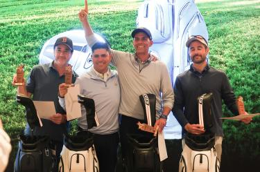 Ganadores del Kapital Invitational, felices.