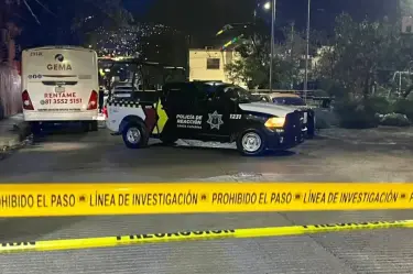 La víctima mortal fue identificada como Jaime Beltrán, de 41 años, quien perdió la vida en el lugar tras recibir impactos de arma de fuego.