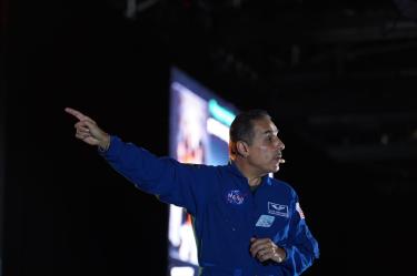 José Hernández comparte su camino al espacio en Synergy Unlimited 2026