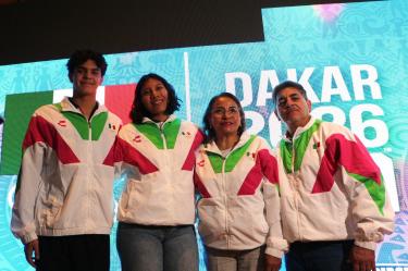 Daniel Saborio Grillo (natación), Ariadna Yarey Chávez (judo), Lillian Estrada, jefa de misión y presidenta de la Federación Mexicana de Judo.