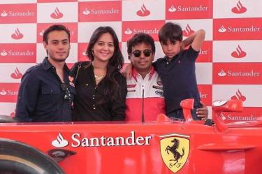 El expiloto y promotor Alfonso Toledano fue reconocido en el Autódromo Hermanos Rodríguez.