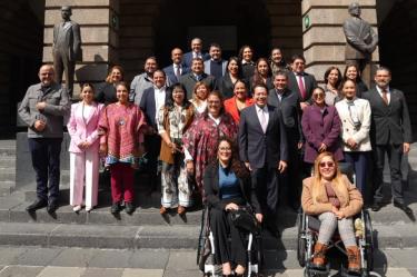 El secretario Mario Delgado calificó el diálogo con diputadas y diputados como “enriquecedor y cordial”