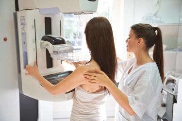 La mastografía no sirve para prevenir el cáncer sino para detectarlo a tiempo