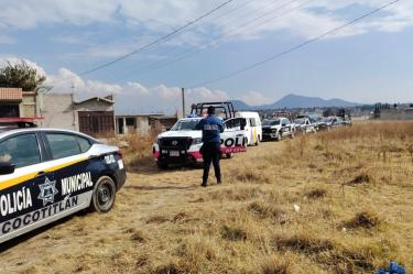 Personal de la Fiscalía General de Justicia del Estado de México (FGJEM) realizó los peritajes en la zona del atentado