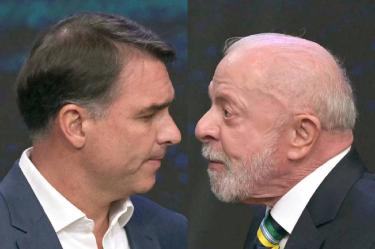Flávio Bolsonaro ganó la primera vuelta con 47 por ciento de los votos.