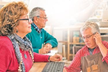 La Fundación Entrecanos ha dado acompañamiento a personas que emprenden después de la jubilación.