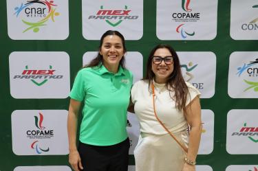 María del Rosario Espinoza (izq) y Doramitzi González (der)