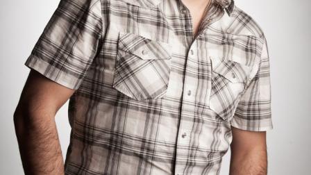 Mauricio Islas señaló que la cinta ‘El entrenador’, con la que debutó como productor, está próxima a conseguir distribución. (Nacho Galar)