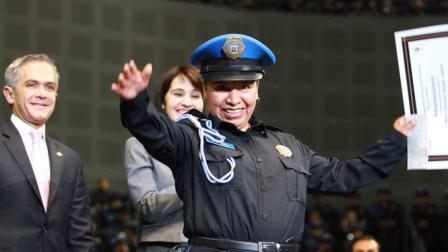 Miguel Ángel Mancera entregó reconocimientos y condecoraciones al Valor y Mérito Policial realizado en la Arena Ciudad de México.
