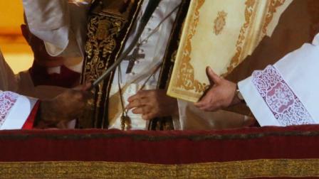 Jorge Mario Bergoglio impartió su primera bendición Urbi et Orbi, a la ciudad de Roma y a todo el mundo.