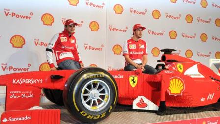 El sorprendente Ferrari hecho con piezas de Lego (AP)