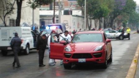 La agresión ocurrió sobre Circuito Interior, metros antes de la Calzada México-Tacuba, en la Colonia Agricultura.
