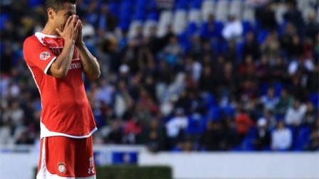 Esquivel lamenta la derrota ante los Gallos (Mexsport)