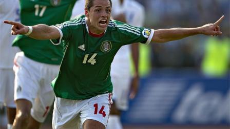 Y así celebró el segundo gol que metió el 'Chicharito' a Honduras (Mexsport)