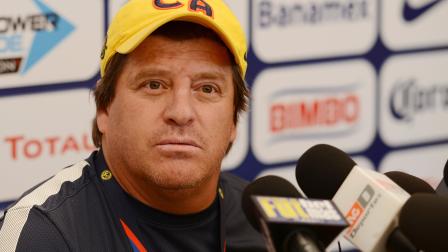 Miguel Herrera ya se vio alzando la copa. Foto Mexsport